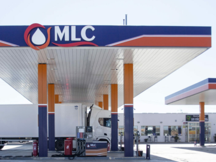 MG_5877-1-scaled-1-1024x1024